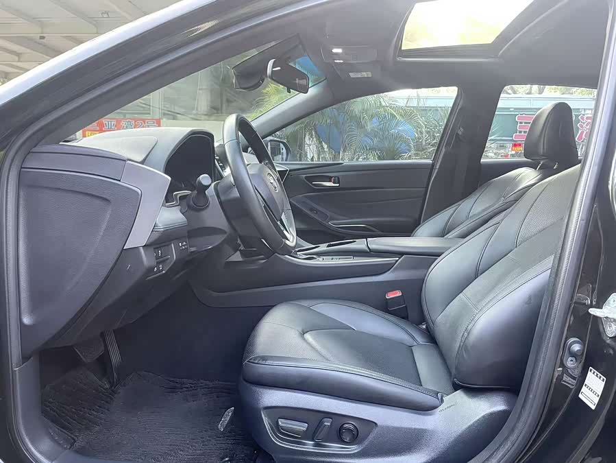 Toyota Avalon 2020 car image #5