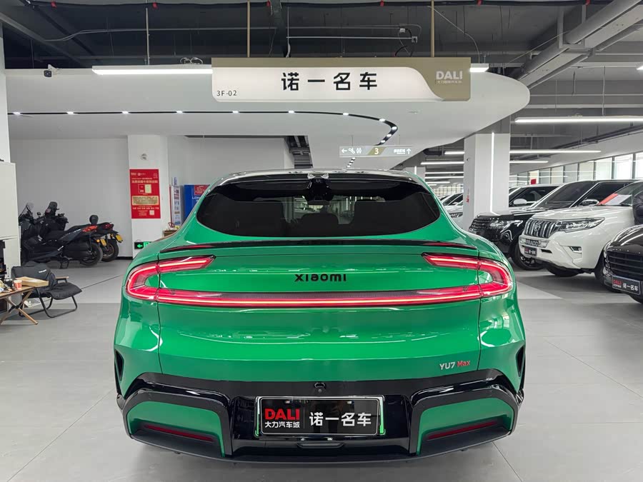 MI YU7 2025 car image #5