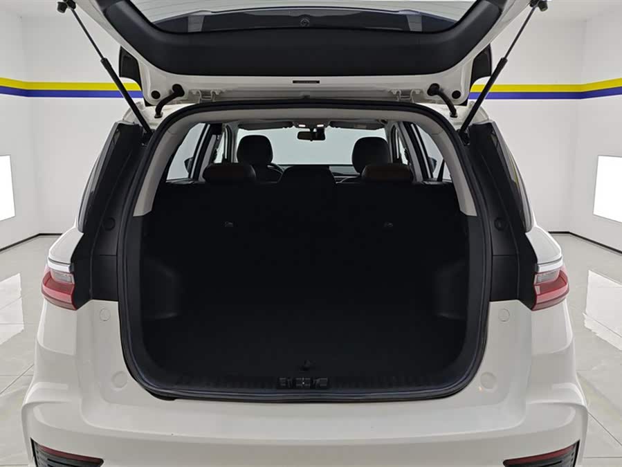 GEELY Vision X6 2019 #5 GEELY Vision X6 2019 car image #5