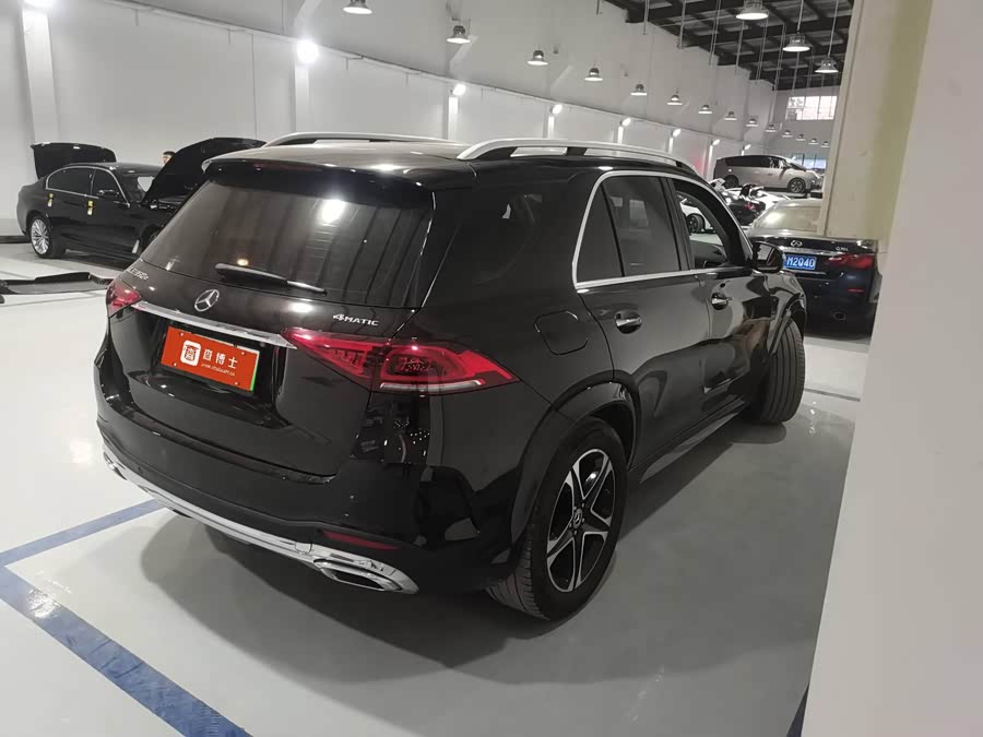 Mercedes-Benz GLE Class New Energy 2021 car image #5