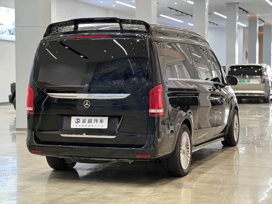 Mercedes-Benz V Class 2025 car image #5