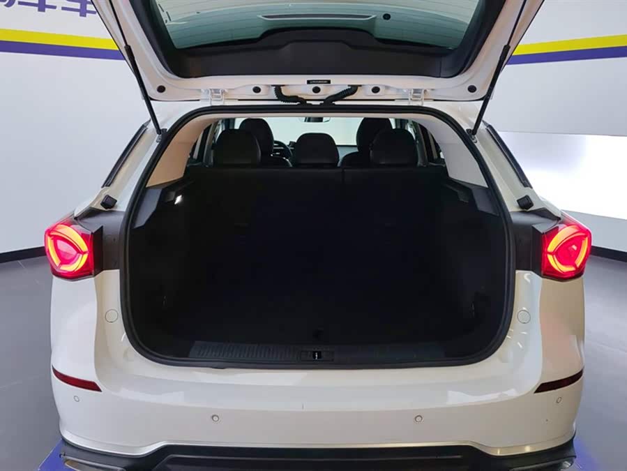 MG ONE 2023 car image #5