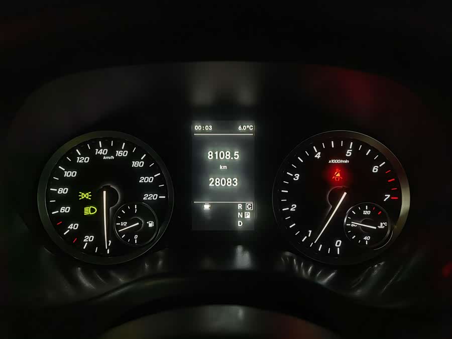 Mercedes-Benz Vito 2024 car image #5