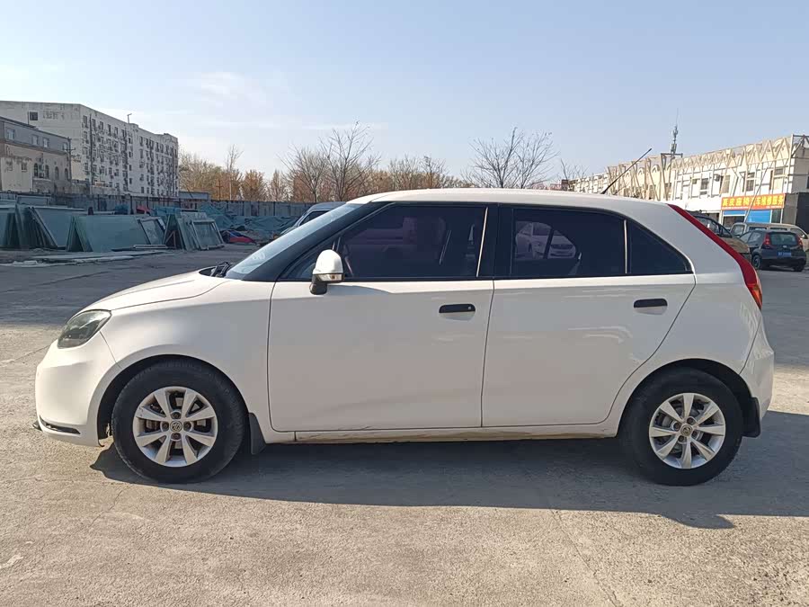 MG 3 2016 car image #5