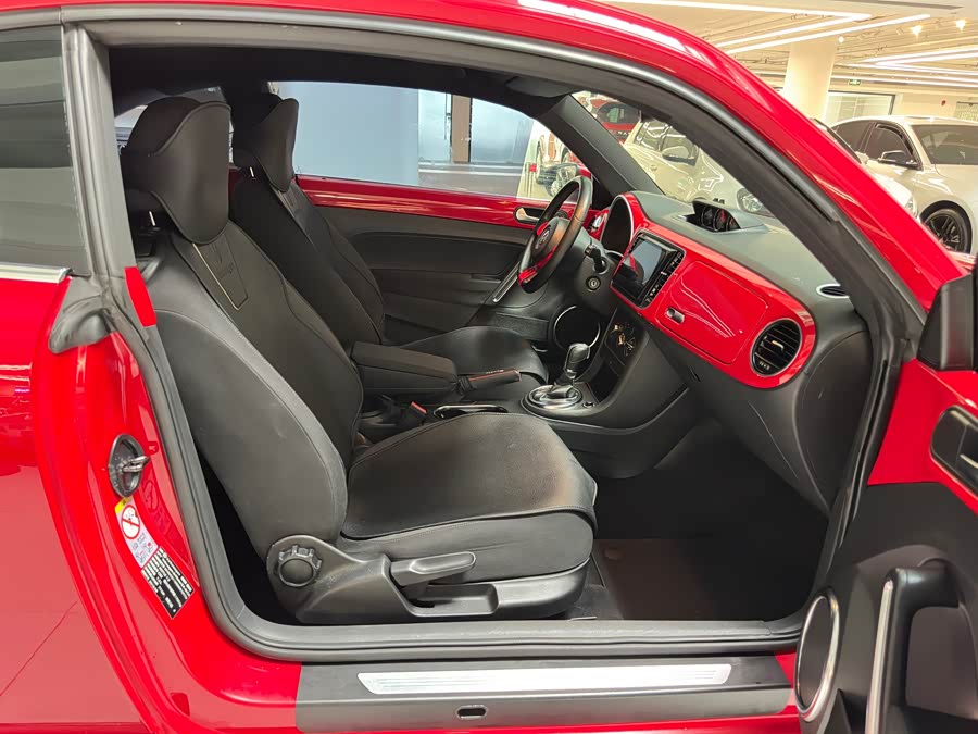 Volkswagen Beetle 2013 immagine di auto #5