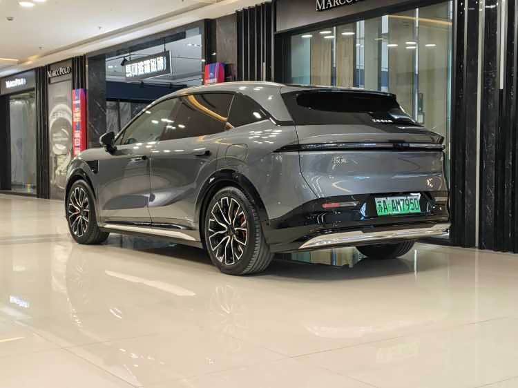 Zeekr 7X 2024 car image #5
