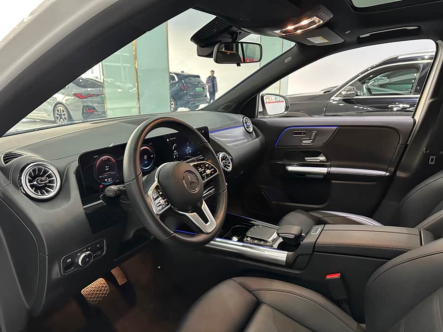 Mercedes-Benz EQA Class 2024 #5 Mercedes-Benz EQA Class 2024 car image #5