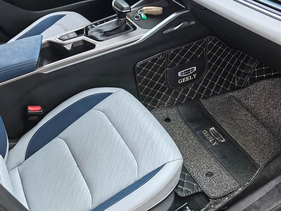 GEELY Emgrand 2016 car image #5