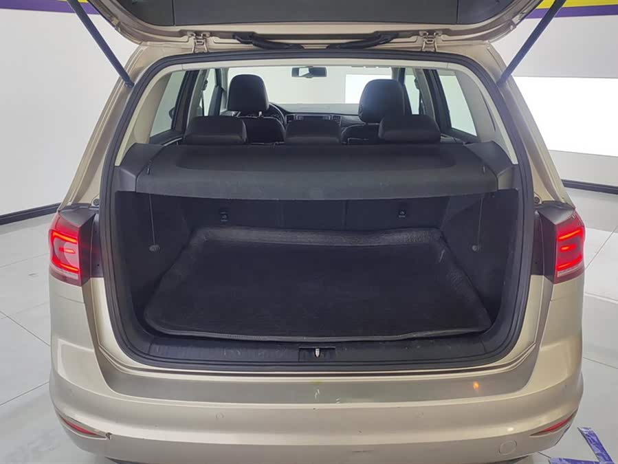 Volkswagen Golf Sportsvan 2016 car image #5