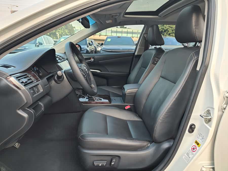 Toyota Camry 2017 car image #5