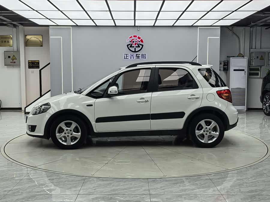 铃木 天语 SX4 2012 汽车图片 #5
