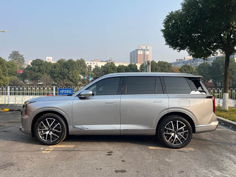 GAC Trumpchi ES9 2023 car image #5