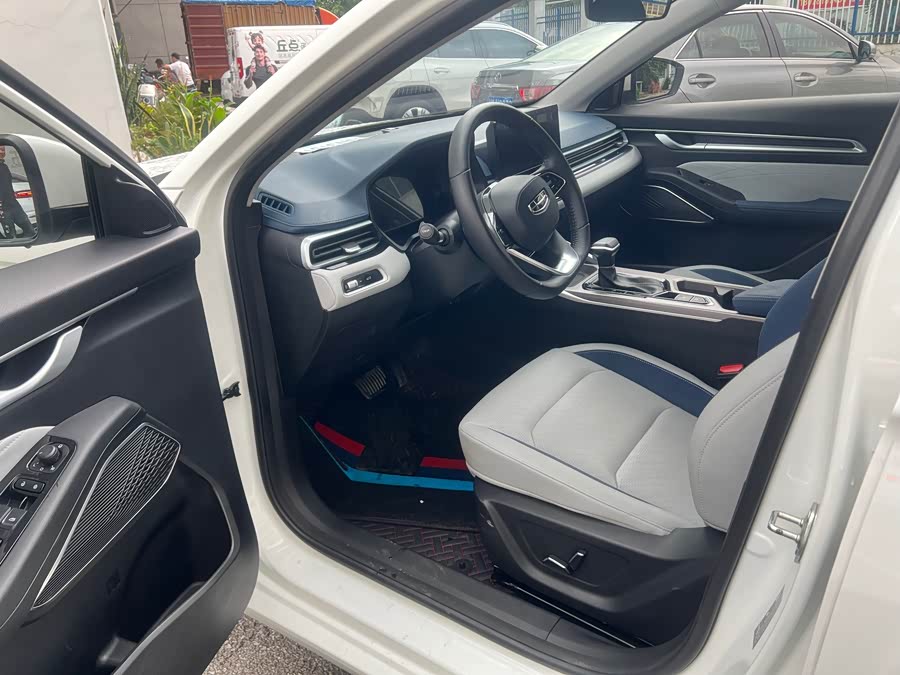 GEELY Emgrand 2021 car image #5