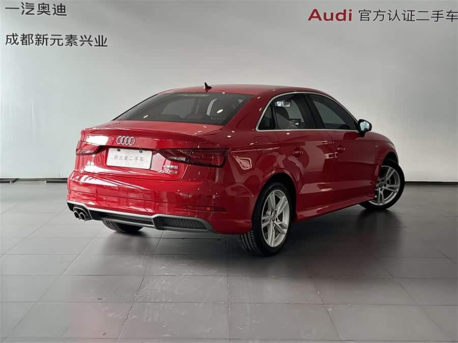 Audi A3 2019 car image #5