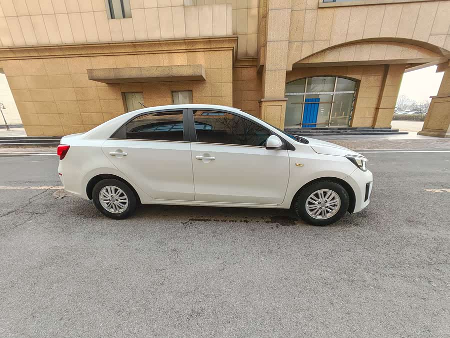 起亚 焕驰 2018 汽车图片 #5