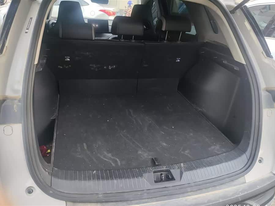 BYD Sea Lion 05 DM-i 2025 car image #5