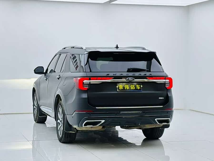 Ford Explorer 2023 car image #5