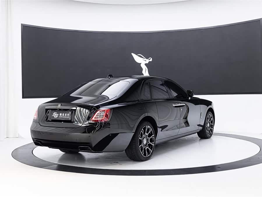 劳斯莱斯 古思特 2021 汽车图片 #5