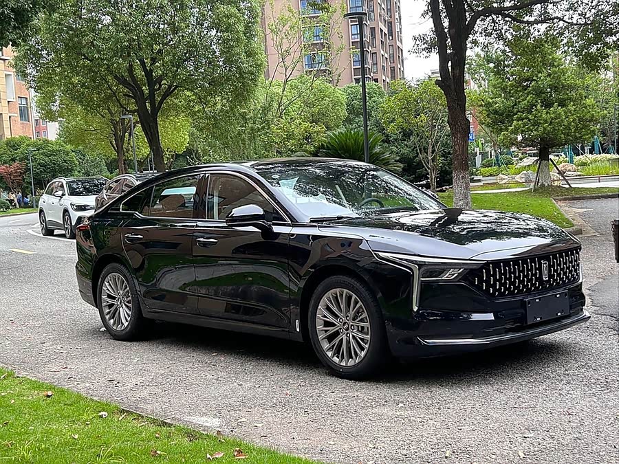 2023 car image #5