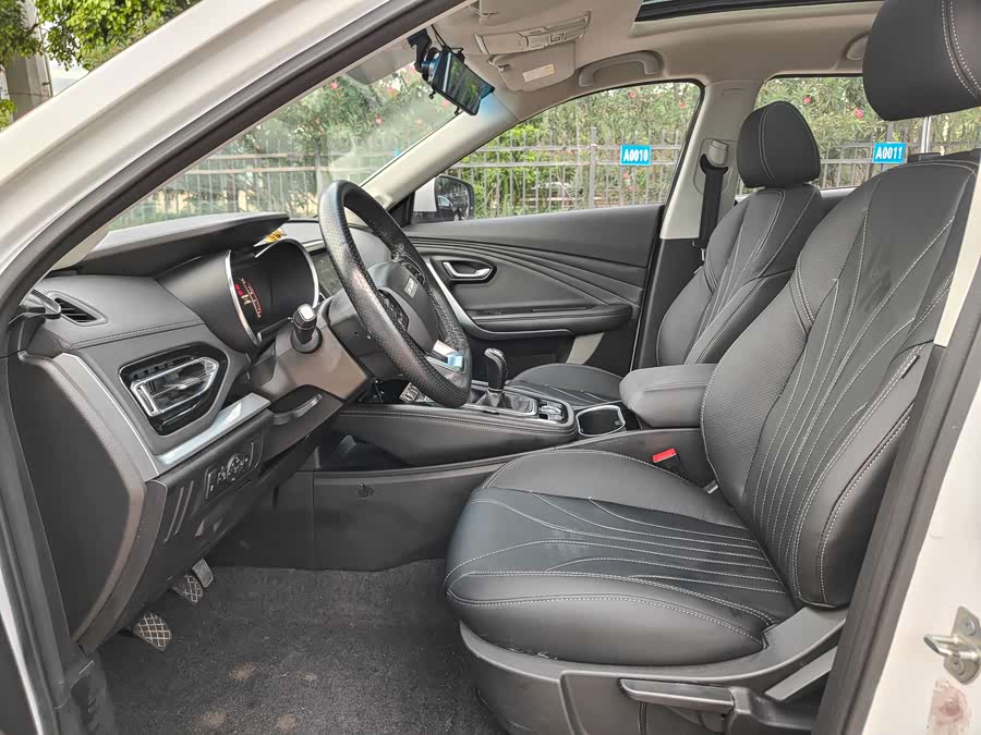 Jetour X70 2018 #5 Jetour X70 2018 car image #5