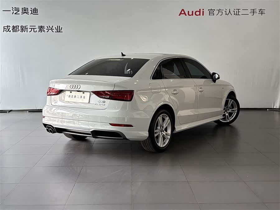 Audi A3 2019 car image #5