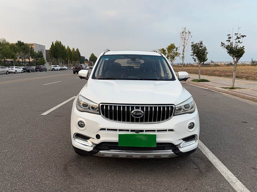 SWM X7 2018 изображение автомобиля #5