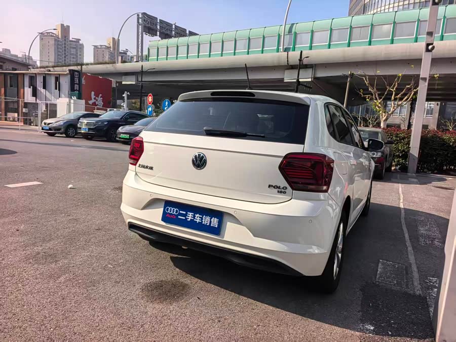 Volkswagen Polo 2020 car image #5