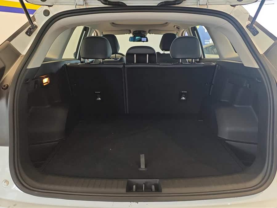 GEELY Boyue L 2023 car image #5