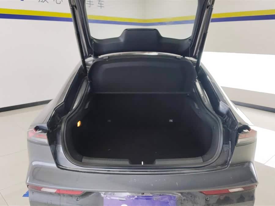 Changan UNI-V iDD 2024 #5 Changan UNI-V iDD 2024 car image #5