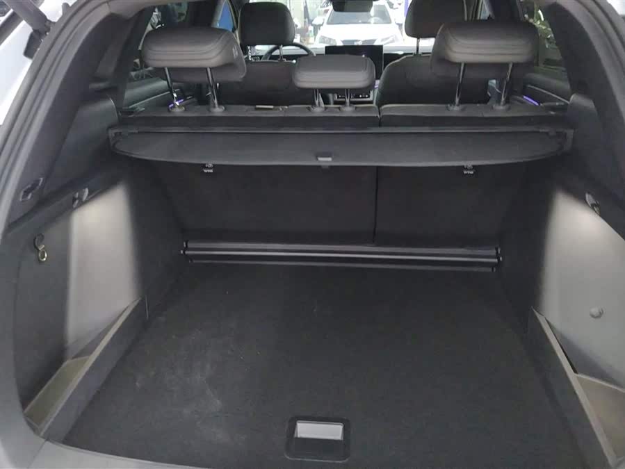 BYD SongL DM-i 2025 car image #5
