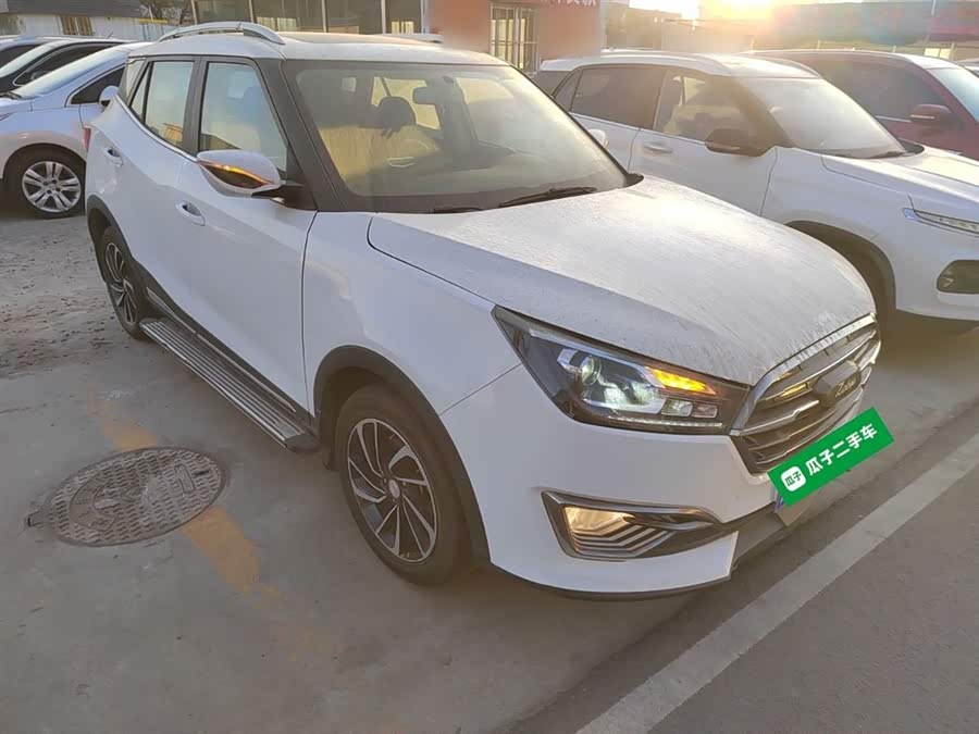 Zotye T300 2017 imagem de carro #5