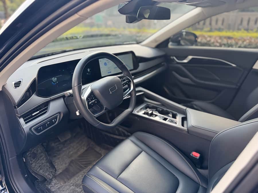 2023 car image #5