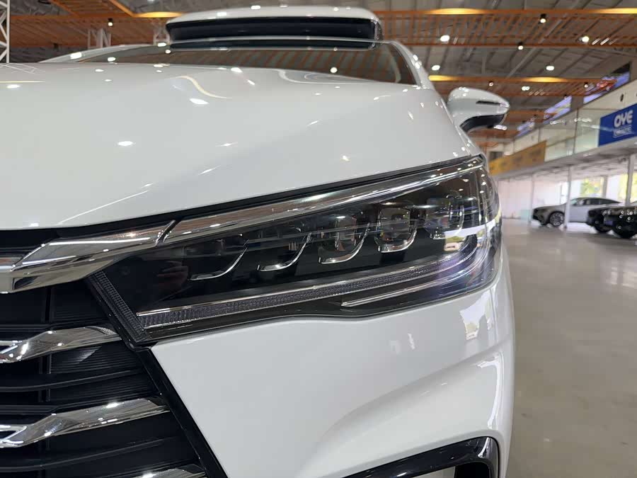 BYD Song MAX New Energy 2022 car image #5