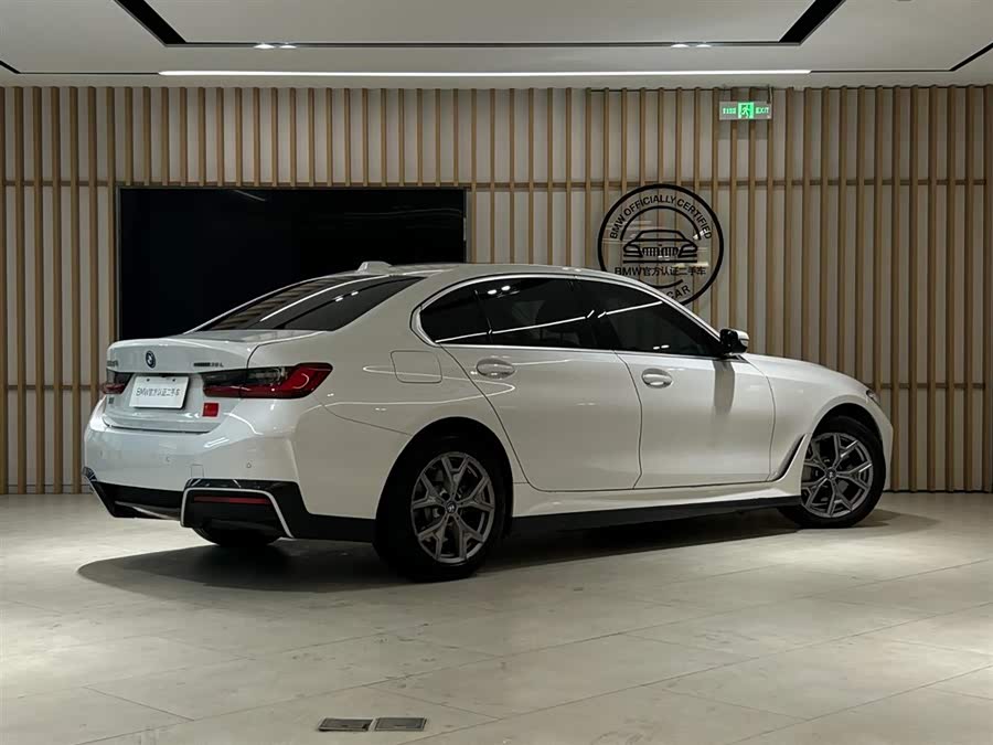 BMW i3 2022 #5 BMW i3 2022 car image #5