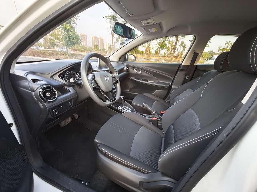 Changan Alsvin 2018 car image #5
