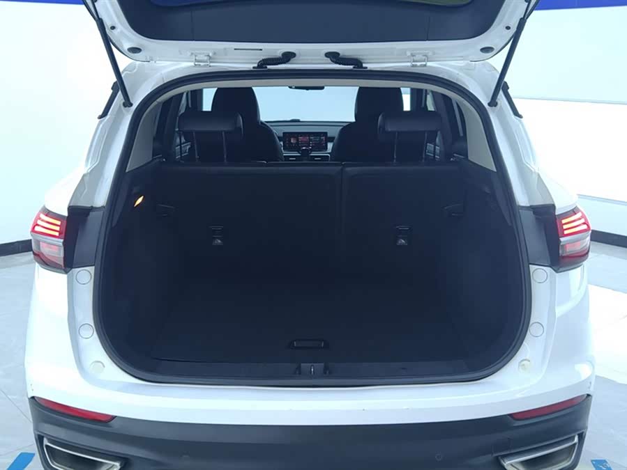 GEELY Coolray New Energy 2021 #5 GEELY Coolray New Energy 2021 car image #5