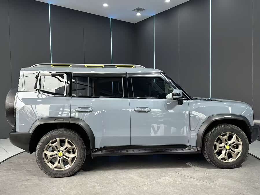 Jetour Traveller 2023 car image #5