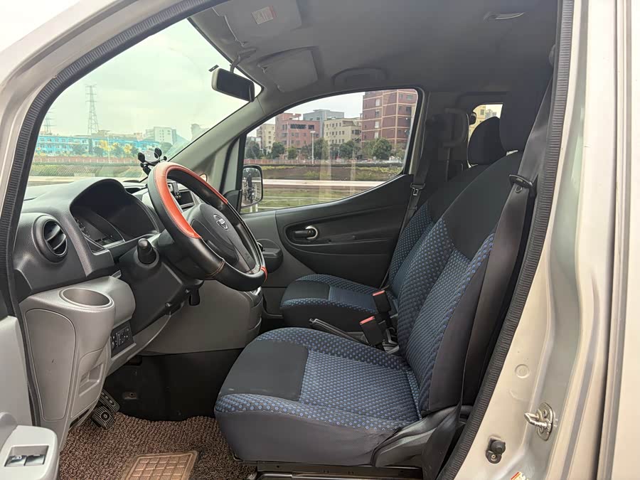 日产 日产NV200 2013 汽车图片 #5