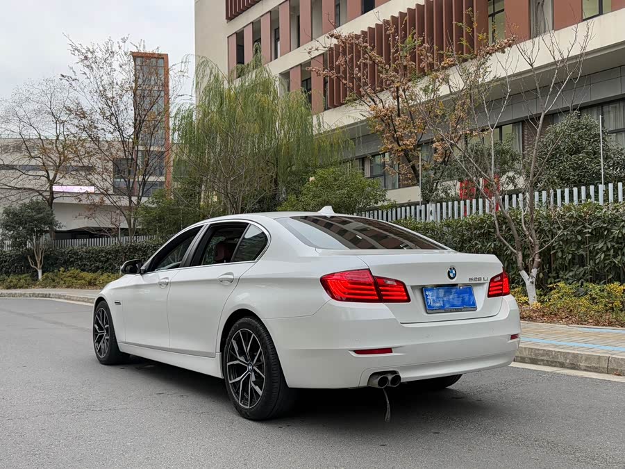 BMW 5 Series 2016 #5 BMW 5 Series 2016 car image #5