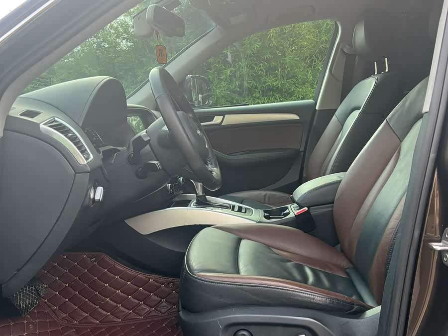 Audi Q5 2017 car image #5