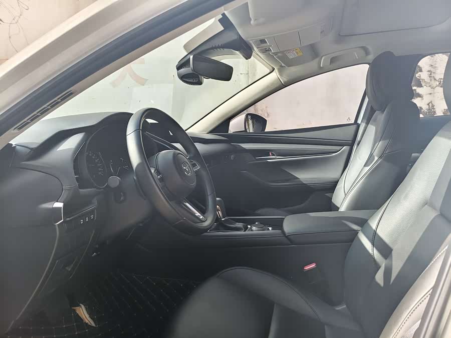 Mazda 3 Axela 2021 immagine di auto #5