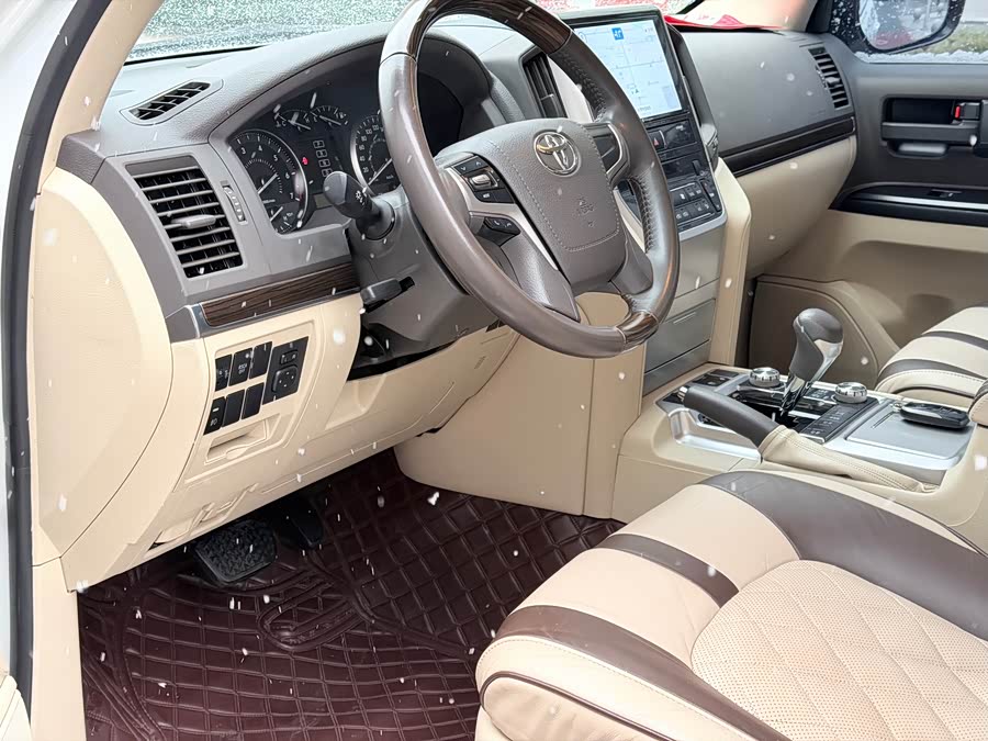 Toyota 2025 car image #5