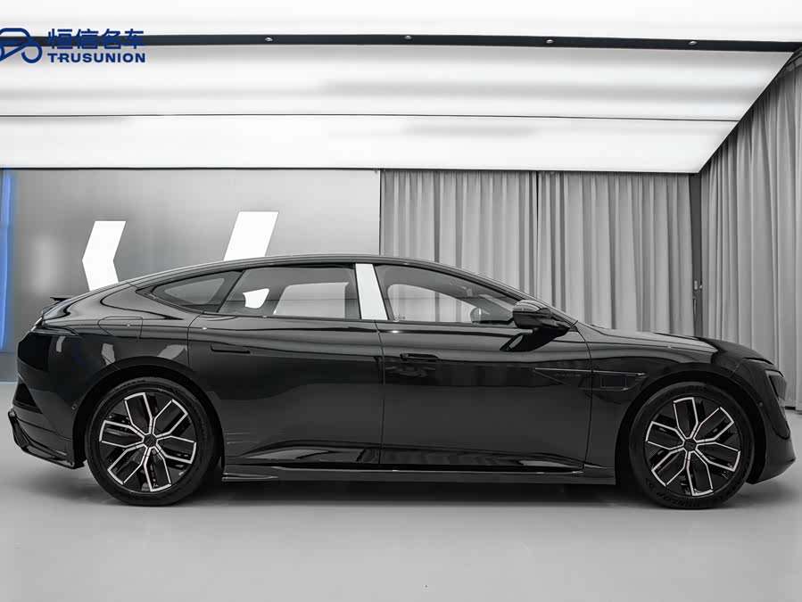 Avatr 12 2024 car image #5