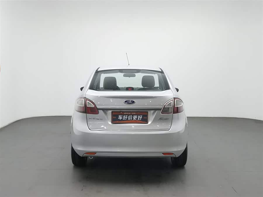 Ford Fiesta 2012 immagine di auto #5