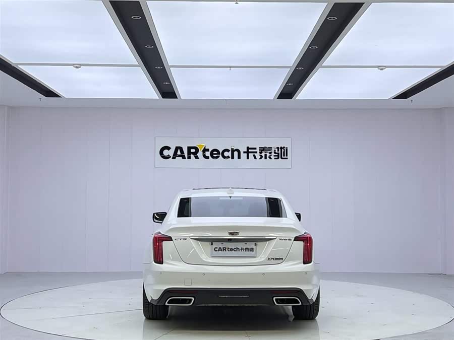 2022 car image #5