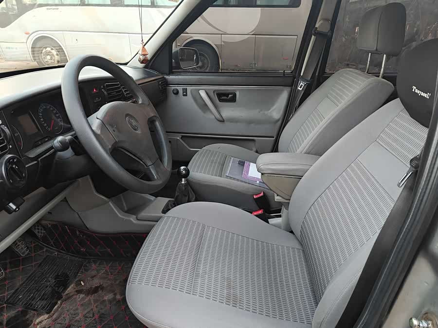 Jetta Jetta 2012 #5 Jetta Jetta 2012 car image #5