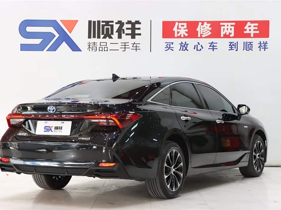 Toyota Avalon 2021 car image #5