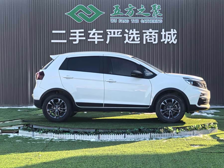 GEELY Vision X3 2021 car image #5