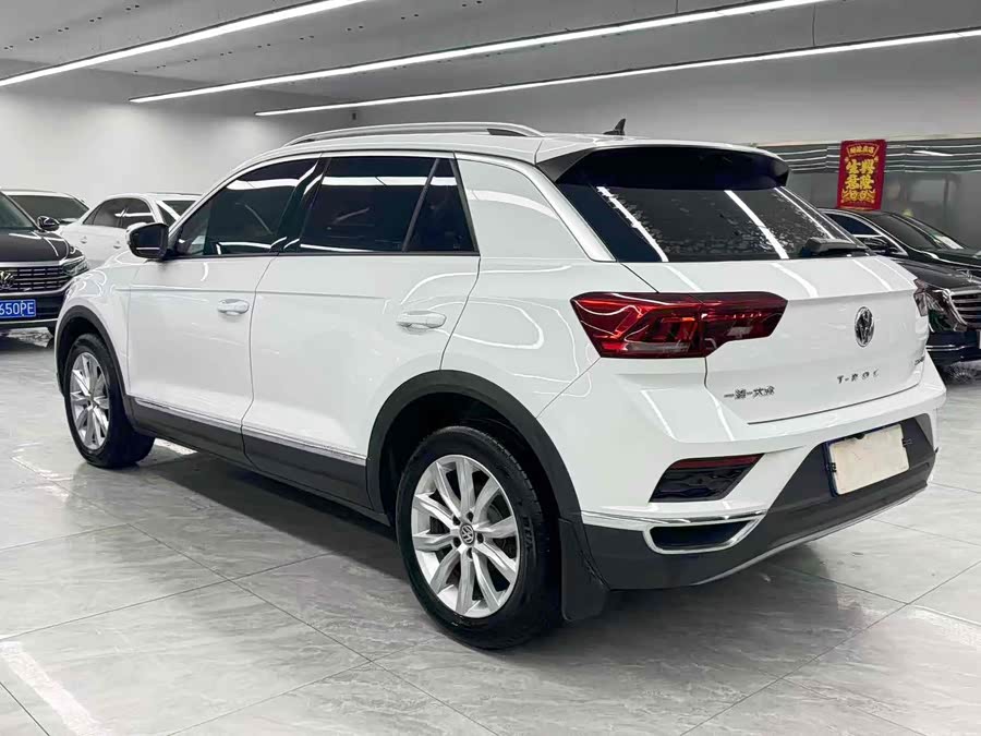 Volkswagen T-Roc 2021 #5 Volkswagen T-Roc 2021 car image #5