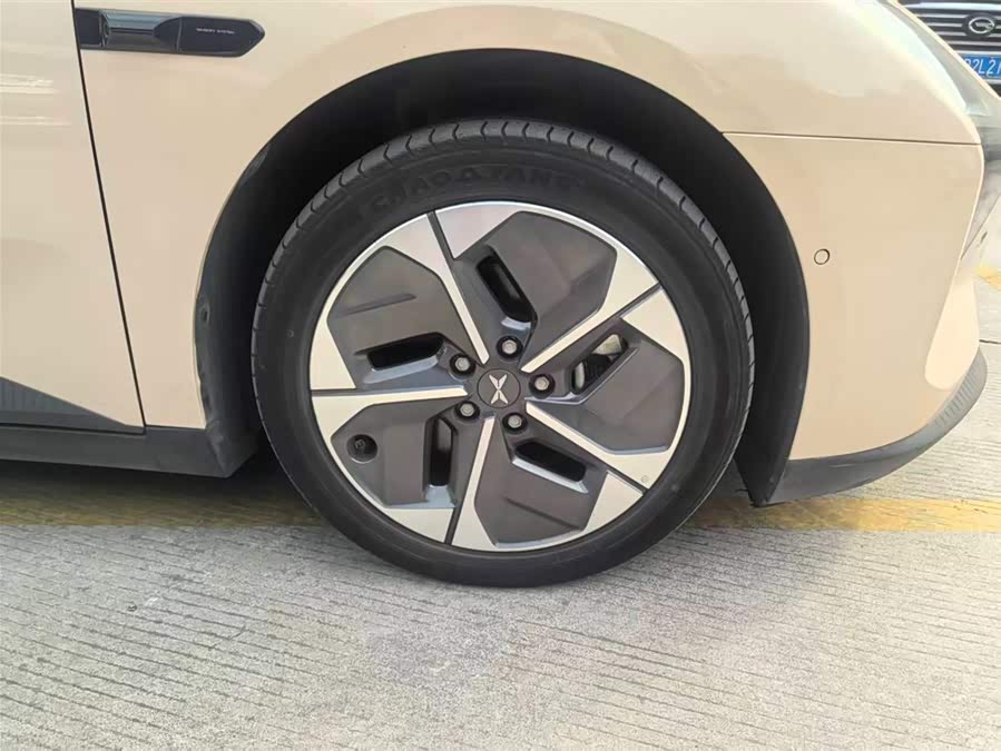 Xpeng MONA M03 2024 immagine di auto #5